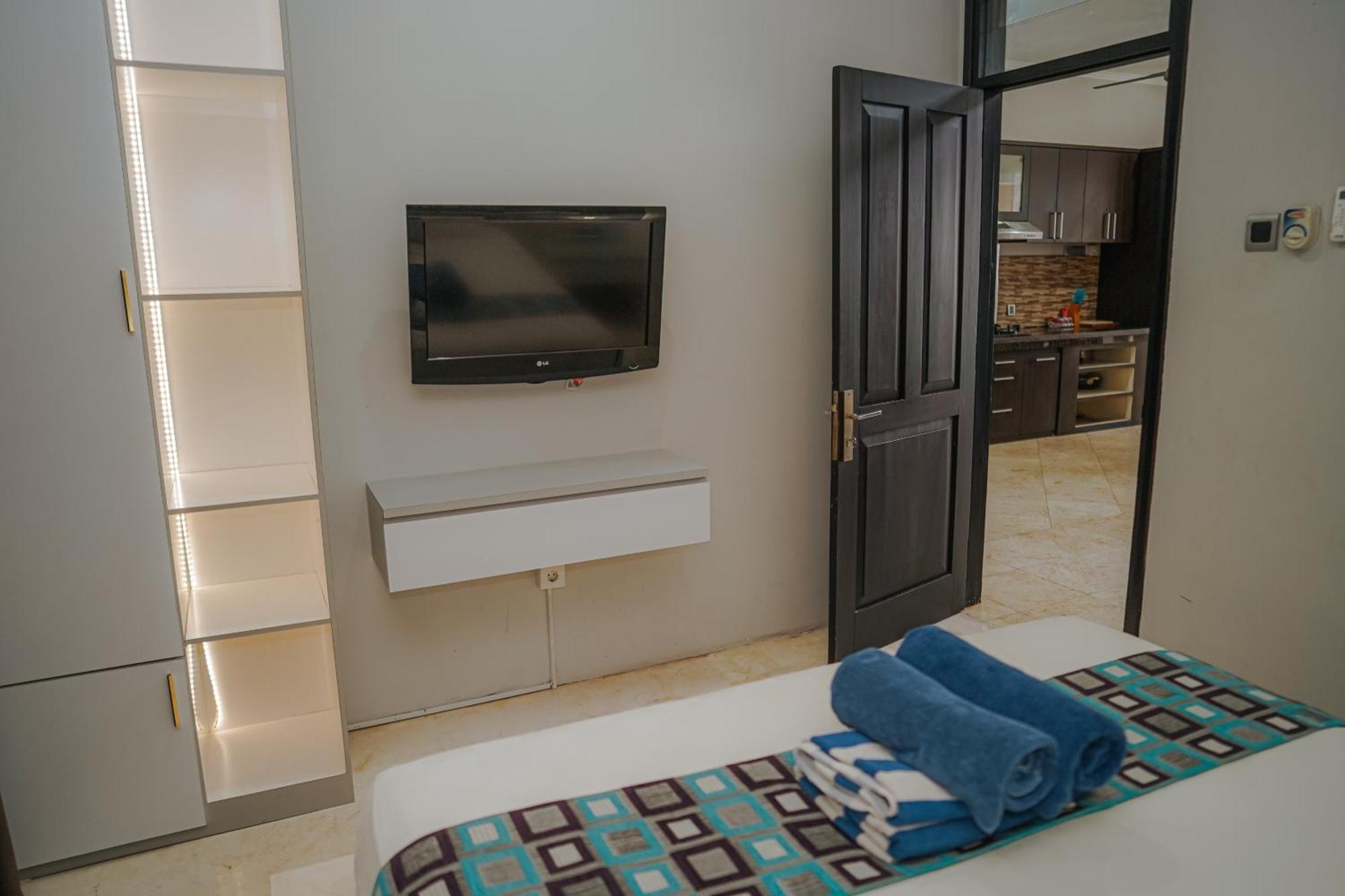 4 Bedroom Villa Kuta Regency B10 Zewnętrze zdjęcie
